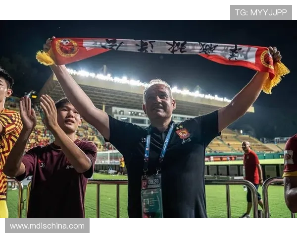 广州排球队的阵地战解析：深度剖析战术与团队协作的成功之道