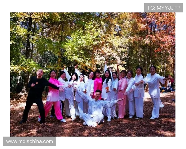 勇士与骑士激战正酣第三节精彩瞬间回顾与分析