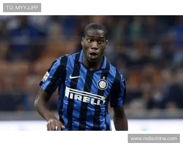 孔多比亚与施耐德林的对决分析与战术比较探讨